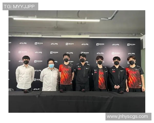 esports数据探讨FPX战队在英雄联盟中的团队协作与默契配合之道